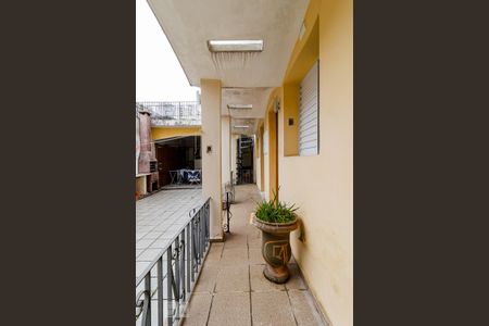 Casa à venda com 450m², 6 quartos e 4 vagasSacada das Suítes do andar inferior