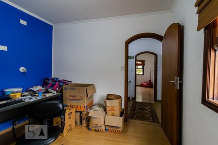 Casa à venda com 450m², 6 quartos e 4 vagasCloset da Suíte 1 andar superior