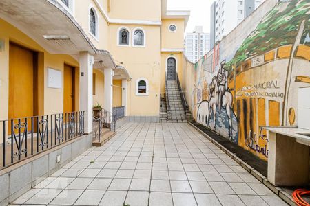 Casa à venda com 450m², 6 quartos e 4 vagasQuintal do Andar inferior