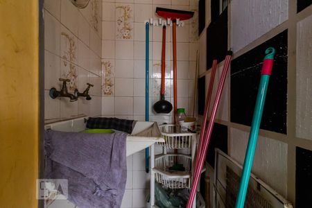 Casa à venda com 450m², 6 quartos e 4 vagasÁrea de Serviço