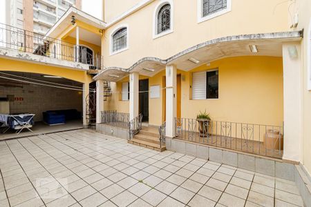 Casa à venda com 450m², 6 quartos e 4 vagasQuintal do Andar inferior