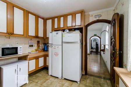 Casa à venda com 450m², 6 quartos e 4 vagasCozinha