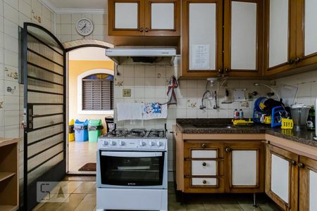 Casa à venda com 450m², 6 quartos e 4 vagasCozinha