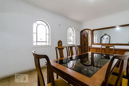 Casa à venda com 450m², 6 quartos e 4 vagasSala de Jantar