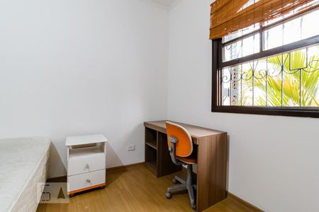 Casa à venda com 450m², 6 quartos e 4 vagasQuarto 1 andar superior