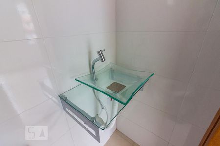 Banheiro de kitnet/studio à venda com 1 quarto, 30m² em Chora Menino, São Paulo