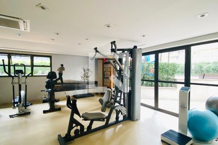 Apartamento à venda com 284m², 4 quartos e 4 vagasAcademia