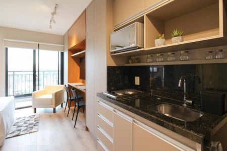Studio para alugar com 28m², 1 quarto e sem vaga Studio para alugar com 28m², 1 quarto e sem vagaCozinha