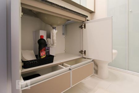Studio para alugar com 28m², 1 quarto e sem vaga Studio para alugar com 28m², 1 quarto e sem vagaBanheiro