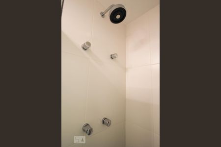 Studio para alugar com 28m², 1 quarto e sem vaga Studio para alugar com 28m², 1 quarto e sem vagaBanheiro