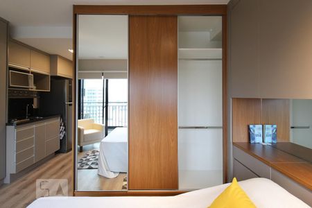 Suíte  de kitnet/studio para alugar com 1 quarto, 28m² em Indianópolis, São Paulo