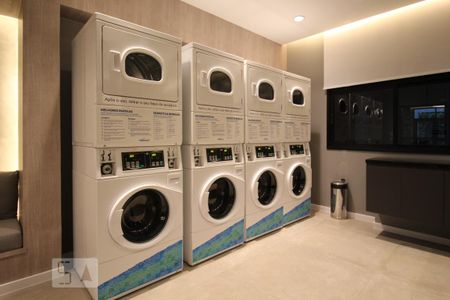 Studio para alugar com 28m², 1 quarto e sem vaga Studio para alugar com 28m², 1 quarto e sem vagaLavanderia
