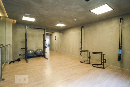 Studio para alugar com 28m², 1 quarto e sem vaga Studio para alugar com 28m², 1 quarto e sem vagaÁrea comum - Academia