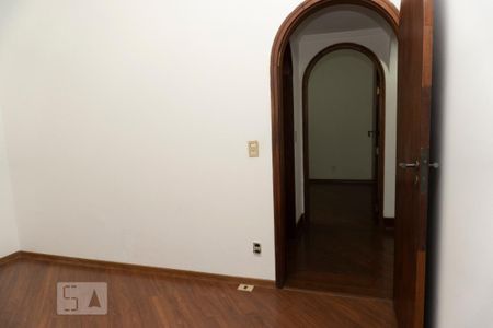 Apartamento à venda com 119m², 3 quartos e 2 vagas Apartamento à venda com 119m², 3 quartos e 2 vagasQuarto 3