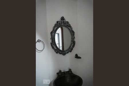 Apartamento à venda com 119m², 3 quartos e 2 vagas Apartamento à venda com 119m², 3 quartos e 2 vagasLavabo