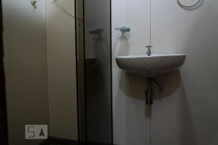 Apartamento à venda com 119m², 3 quartos e 2 vagas Apartamento à venda com 119m², 3 quartos e 2 vagasBanheiro de Serviço
