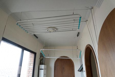 Apartamento à venda com 119m², 3 quartos e 2 vagas Apartamento à venda com 119m², 3 quartos e 2 vagasLavanderia