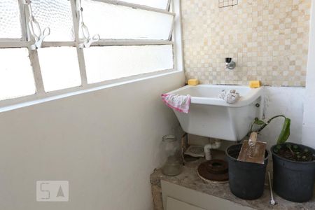 Apartamento à venda com 80m², 3 quartos e sem vagaÁrea de Serviço