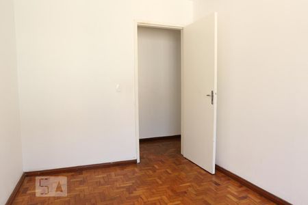 Quarto 1 de apartamento à venda com 3 quartos, 80m² em Cristal, Porto Alegre