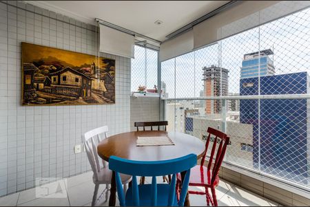 Varanda de apartamento para alugar com 2 quartos, 77m² em Gonzaga, Santos