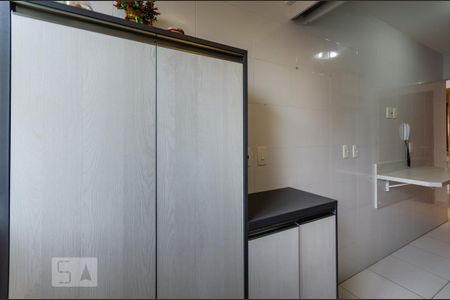 Apartamento para alugar com 77m², 2 quartos e 1 vaga Apartamento para alugar com 77m², 2 quartos e 1 vagaÁrea de serviço
