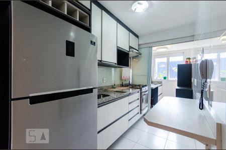 Apartamento para alugar com 77m², 2 quartos e 1 vaga Apartamento para alugar com 77m², 2 quartos e 1 vagaCozinha