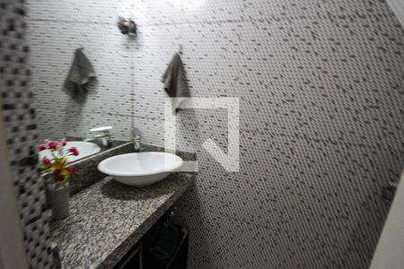 Casa à venda com 257m², 3 quartos e 4 vagasBanheiro de Serviço