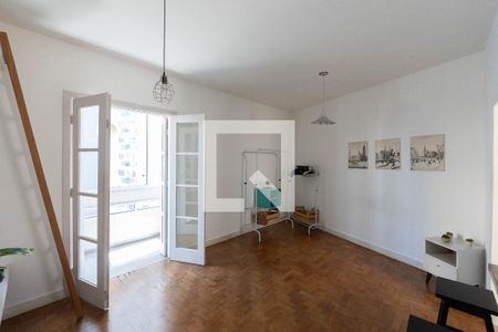 Studio à venda com 39m², 1 quarto e sem vaga Studio à venda com 39m², 1 quarto e sem vagaKitnet