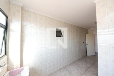 Apartamento à venda com 75m², 3 quartos e 1 vagaÁrea de Serviço