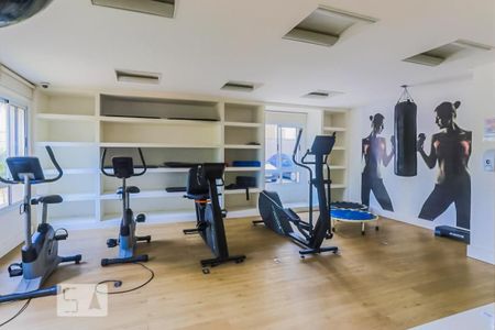 Apartamento para alugar com 74m², 3 quartos e 1 vaga Apartamento para alugar com 74m², 3 quartos e 1 vagaÁrea comum - Academia