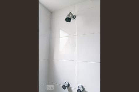 Apartamento para alugar com 50m², 2 quartos e 1 vaga Apartamento para alugar com 50m², 2 quartos e 1 vagaChuveiro