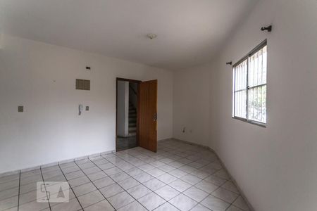 Sala de estar de apartamento para alugar com 2 quartos, 84m² em Piraporinha, Diadema