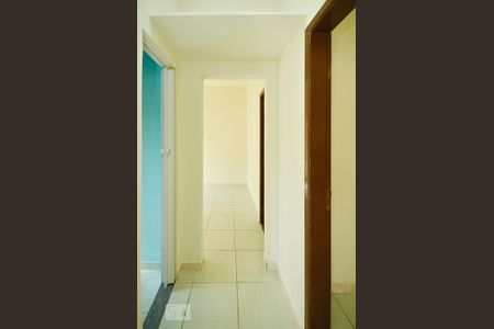 Casa para alugar com 60m², 2 quartos e sem vaga Casa para alugar com 60m², 2 quartos e sem vagaCorredor