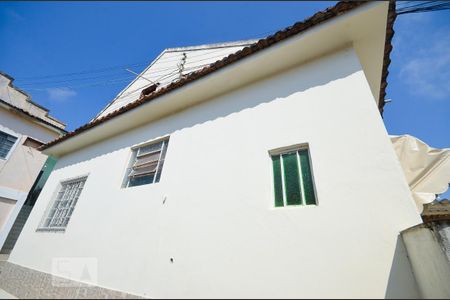 Casa para alugar com 60m², 2 quartos e sem vaga Casa para alugar com 60m², 2 quartos e sem vagaFachada