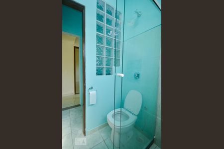 Casa para alugar com 60m², 2 quartos e sem vaga Casa para alugar com 60m², 2 quartos e sem vagaBanheiro Social