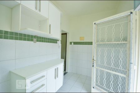 Casa para alugar com 60m², 2 quartos e sem vaga Casa para alugar com 60m², 2 quartos e sem vagaCozinha