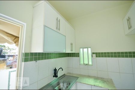 Casa para alugar com 60m², 2 quartos e sem vaga Casa para alugar com 60m², 2 quartos e sem vagaCozinha