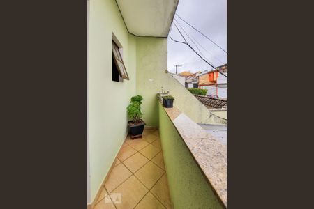 Casa à venda com 212m², 3 quartos e 2 vagas Casa à venda com 212m², 3 quartos e 2 vagasVaranda da Suíte