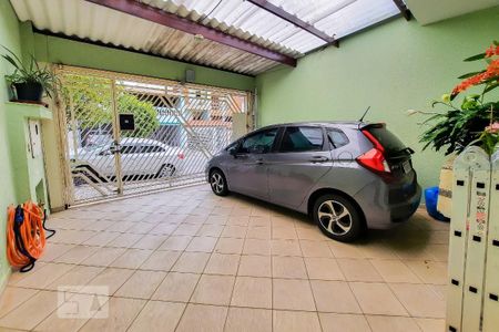 Casa à venda com 212m², 3 quartos e 2 vagas Casa à venda com 212m², 3 quartos e 2 vagasGaragem