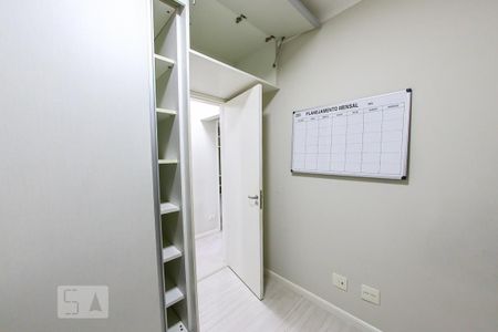 Quarto 1 de apartamento para alugar com 3 quartos, 75m² em Jardim Flor da Montanha, Guarulhos