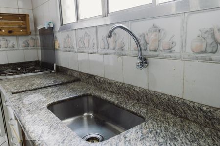 Apartamento à venda com 105m², 2 quartos e sem vagaCozinha Pia