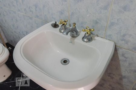 Apartamento à venda com 105m², 2 quartos e sem vagaBanheiro Pia