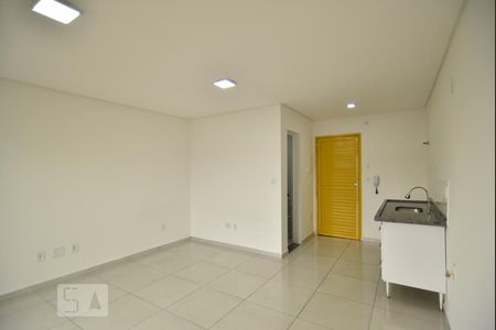 Sala - cozinha de kitnet/studio à venda com 1 quarto, 33m² em Vila Carrao, São Paulo