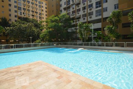 Apartamento para alugar com 70m², 1 quarto e 1 vagaÁrea comum - Piscina