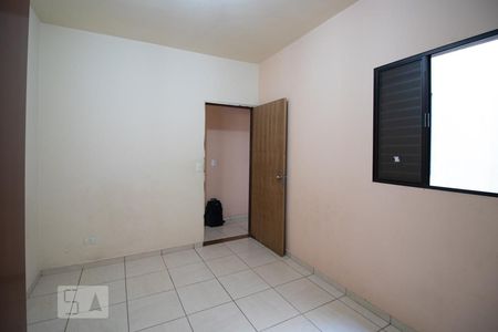 Casa à venda com 273m², 4 quartos e 2 vagasQuarto 2