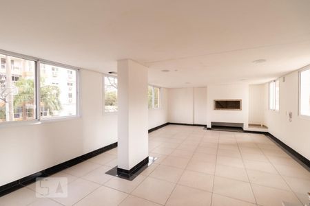 Apartamento à venda com 260m², 3 quartos e 2 vagas Apartamento à venda com 260m², 3 quartos e 2 vagasÁrea comum - Salão de festas