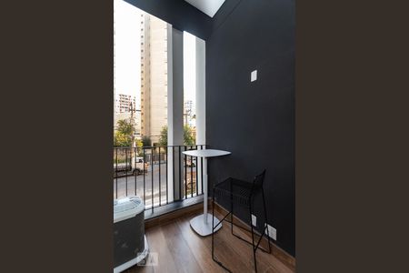 Studio à venda com 32m², 1 quarto e sem vagaVaranda da Sala