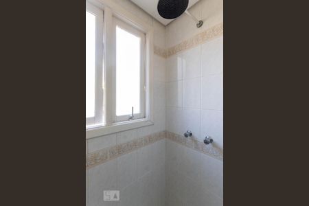 Casa de condomínio à venda com 191m², 3 quartos e 2 vagasBanheiro