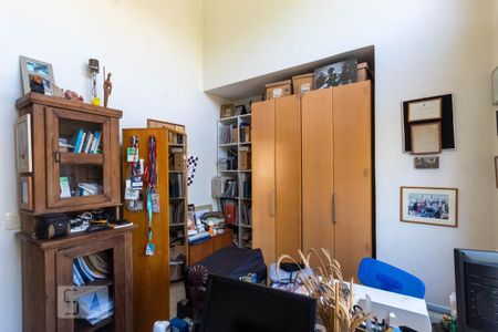 Casa de condomínio à venda com 191m², 3 quartos e 2 vagasQuarto 2