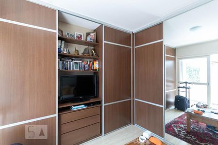 Casa de condomínio à venda com 191m², 3 quartos e 2 vagasQuarto 1